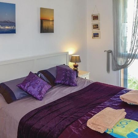 Amazing Apartment In กูลิอูร์ ภายนอก รูปภาพ